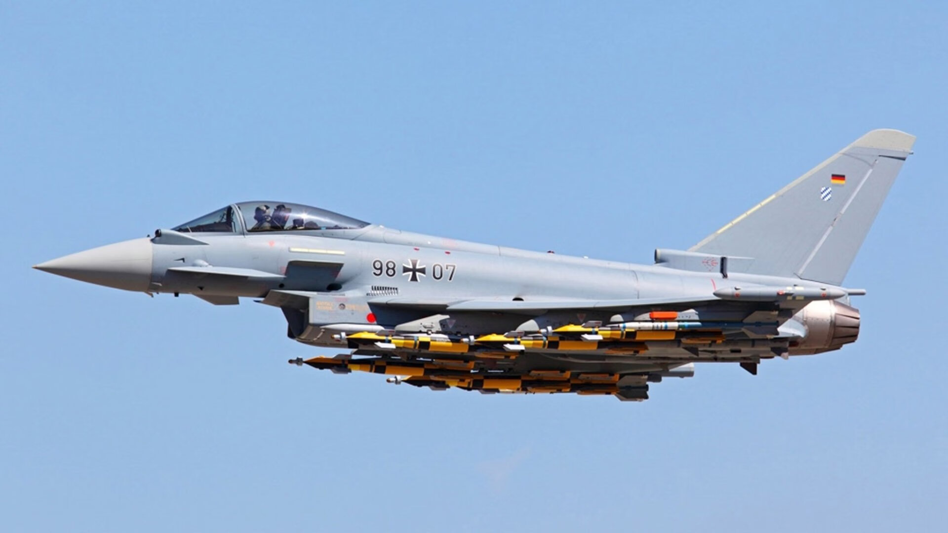 西甲比赛专辑，专家详细拆解攻防策略和数据变化带来的影响，西甲分析推荐