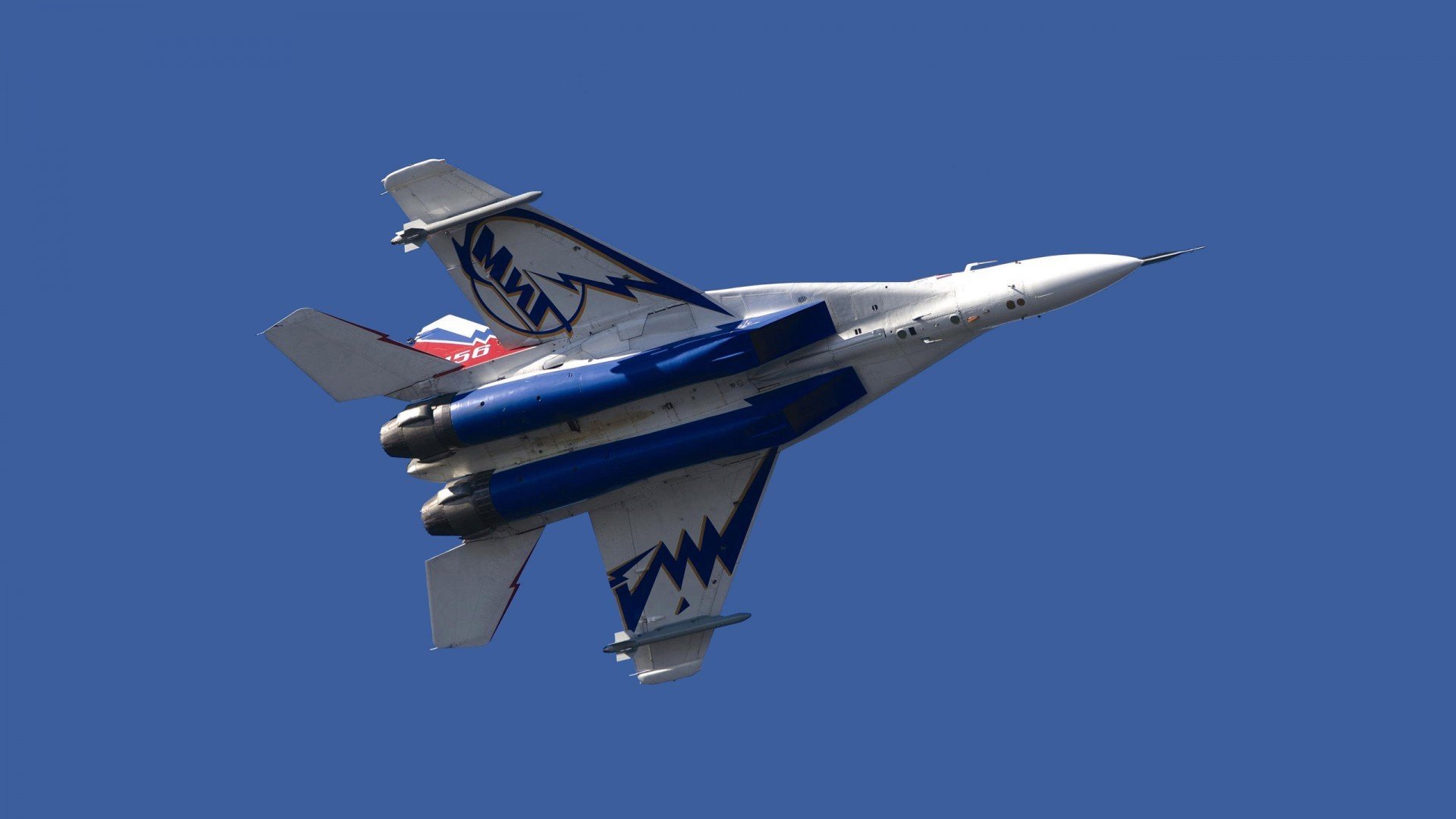 新赛季注定精彩,球员表现备受瞩目,新赛季_