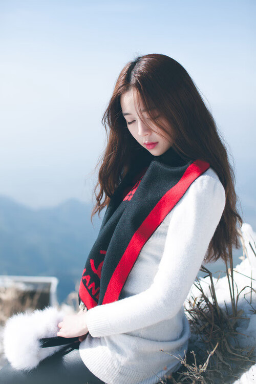 特斯·冯·迪克：南非队中场节奏的掌控者，迅速转移战术，冯斯特拉克家族